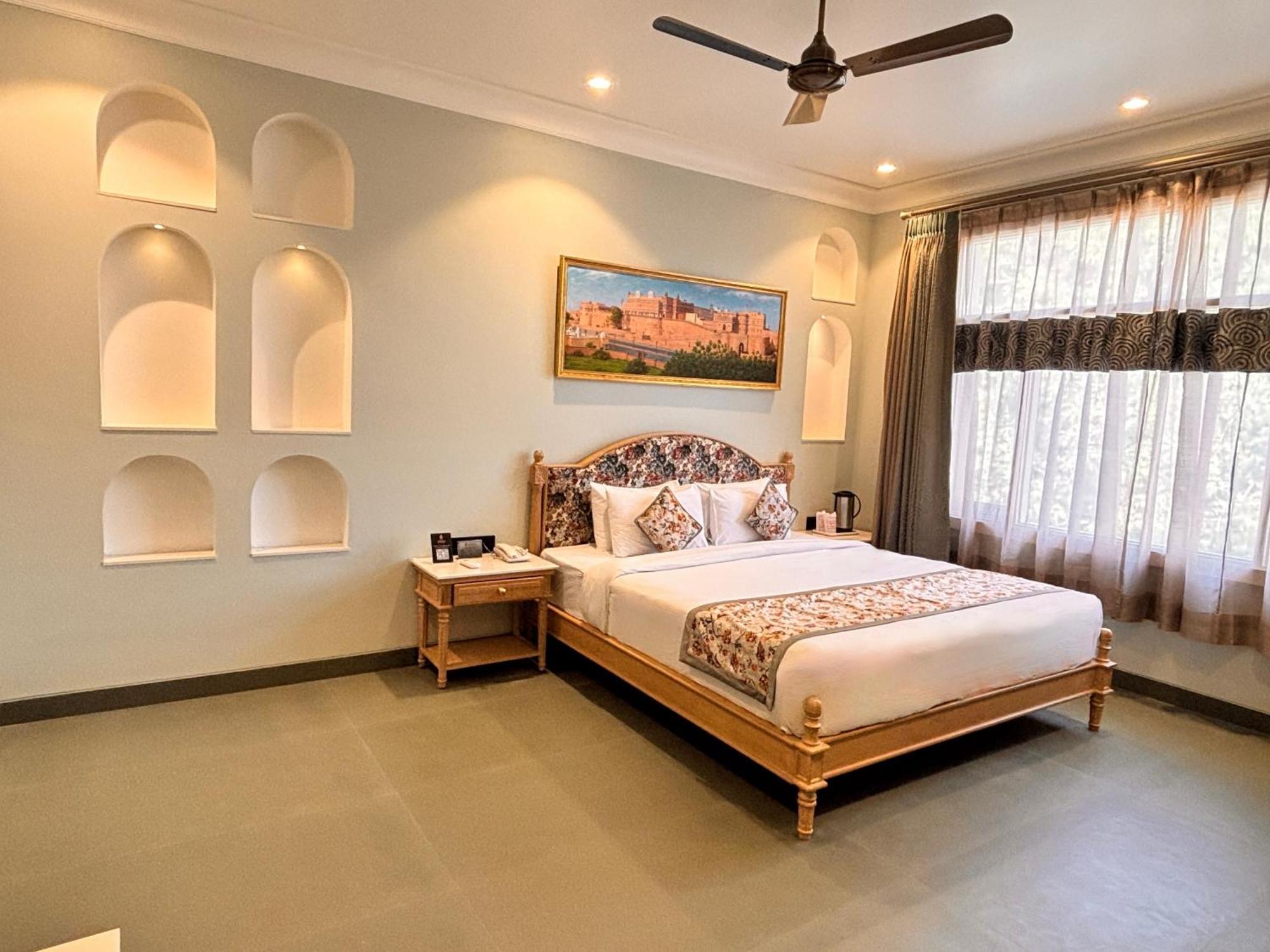 Ratnawali – A Vegetarian Heritage Hotel Jaipur Buitenkant foto